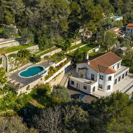 Villa Panoramic-view Villa, 5 En-suites, Pool, Sleeps 10 Nice