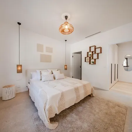 Panoramic-view Villa, 5 En-suites, Pool, Sleeps 10 Willa *