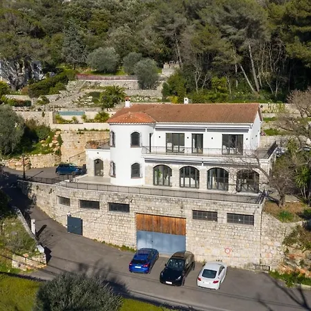 Panoramic-view Villa, 5 En-suites, Pool, Sleeps 10 Villa Nice